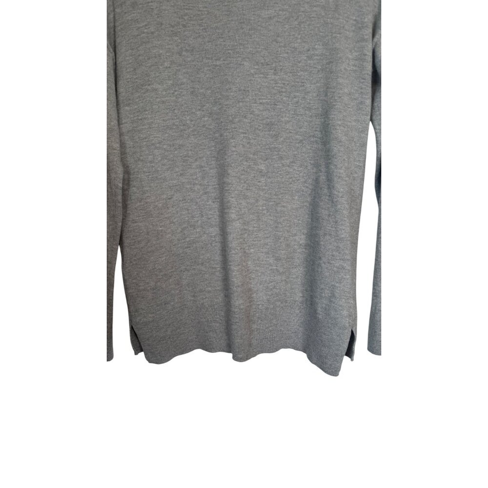 Banana Republic Womens Gray V-Neck Sweater S 55% Cotton 40% Nylon 5% Cashmere - Picture 9 of 13